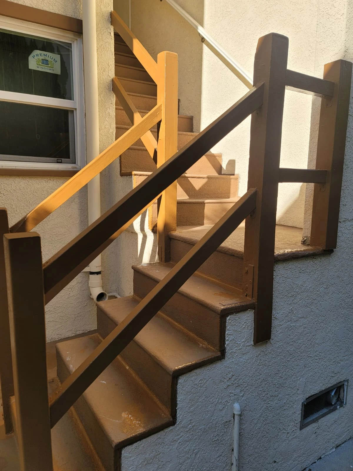 Deck and stairs before restoration - View 4